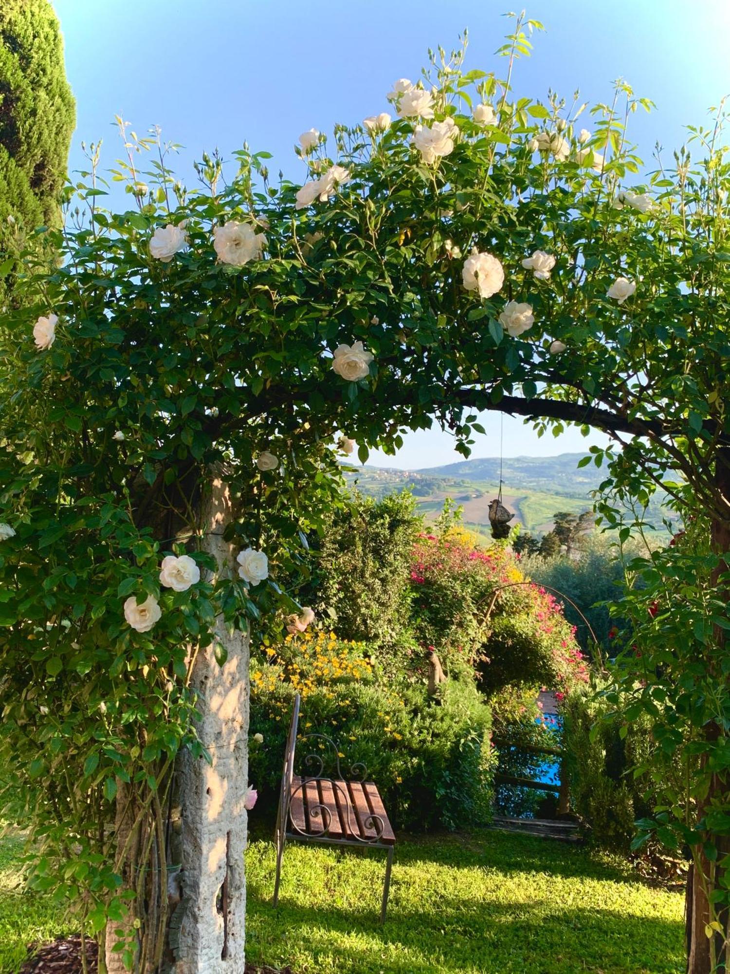Il Broglino Villa Todi Exterior foto