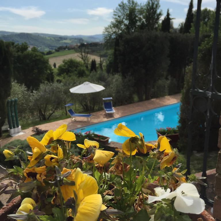 Il Broglino Villa Todi Cameră foto